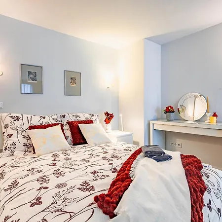 Adm Promenade Loft Maisonette - Parking Garage Apartman