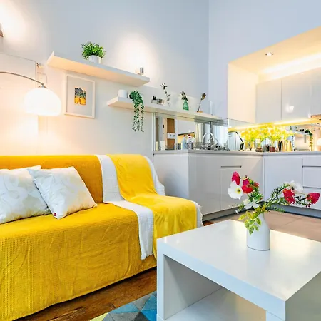 Adm Promenade Loft Maisonette - Parking Garage Apartment *