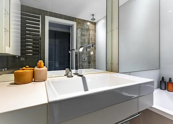 Adm Promenade Loft Maisonette - Parking Garage Lejlighed Bratislava